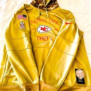 KC Chiefs Men’s Salute to Service Hoodie. Size XXL